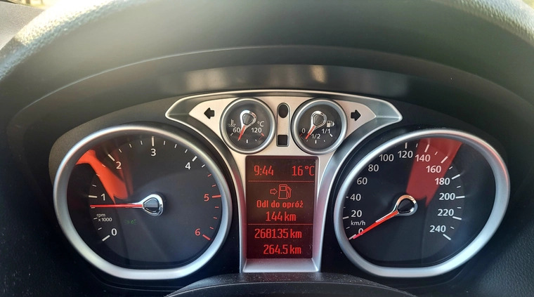 Ford Kuga cena 35900 przebieg: 267000, rok produkcji 2010 z Niemodlin małe 92